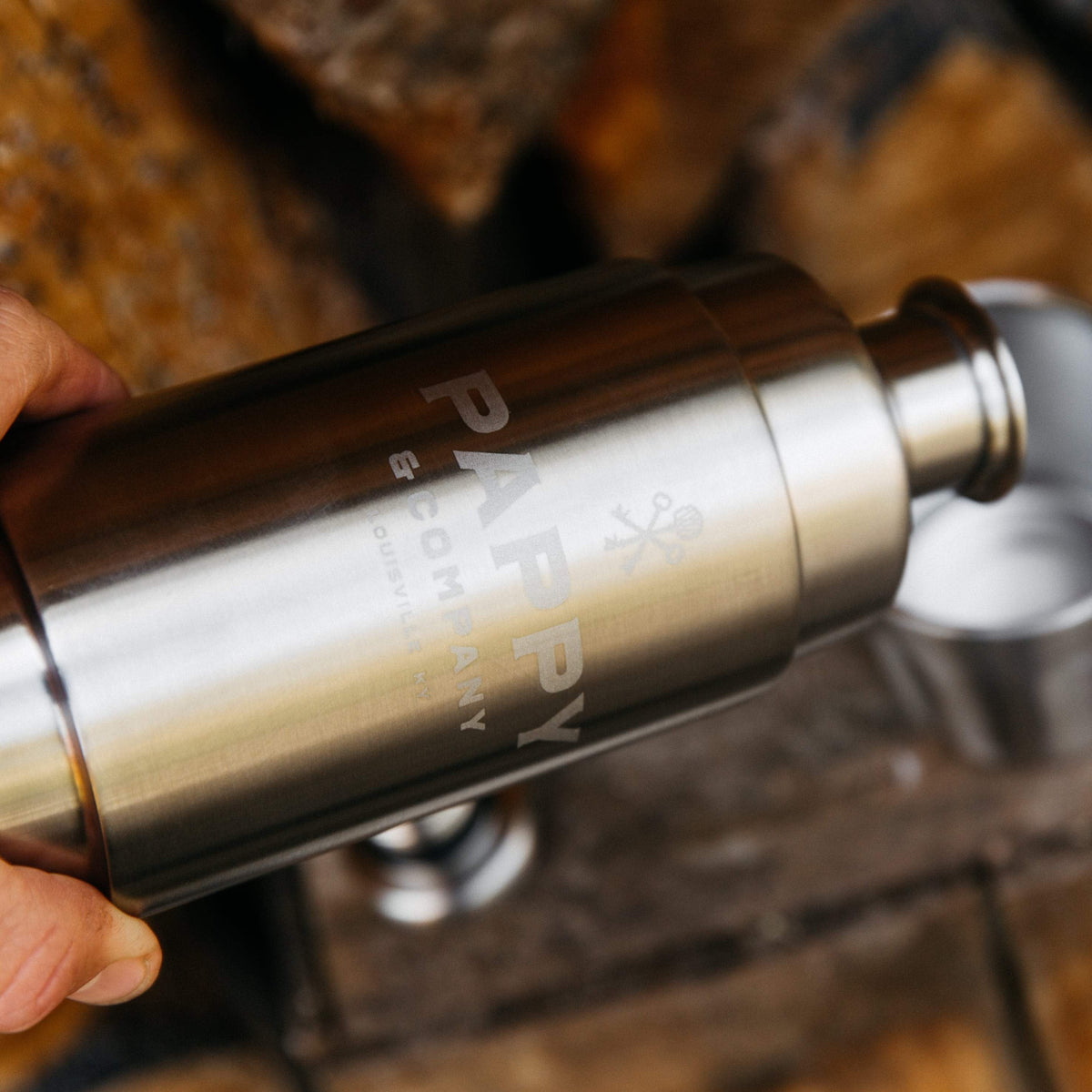 High Camp Flasks Stainless Steel 750ml with Double Cup