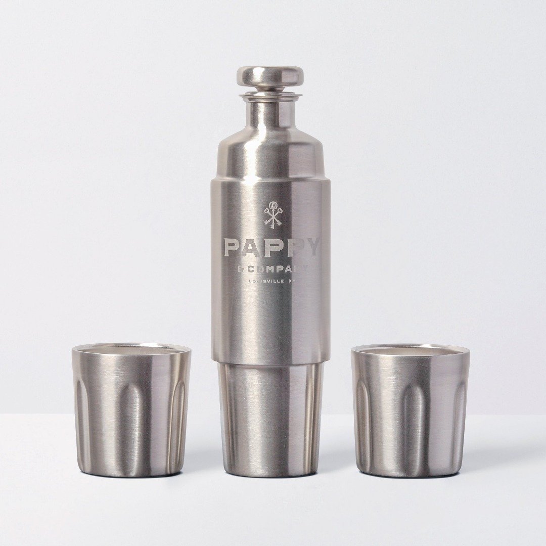High Camp Flasks Stainless Steel 750ml with Double Cup
